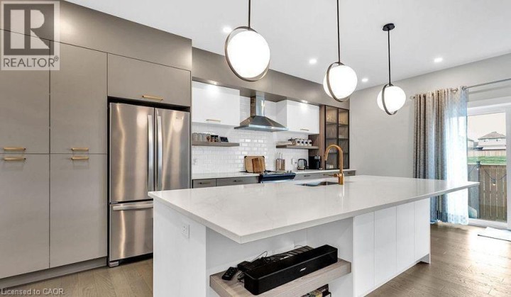 Photo 8 at 602 - 361 Quarter, Tillsonburg