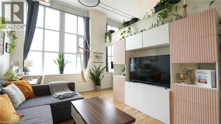 Photo 8 at 226 - 410 W King Street, Downtown Kitchener / W. Ward, Kitchener