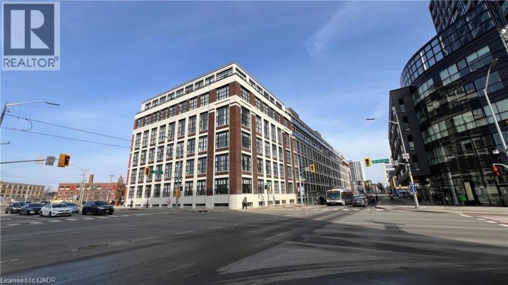 Photo 2 at 226 - 410 W King Street, Downtown Kitchener / W. Ward, Kitchener