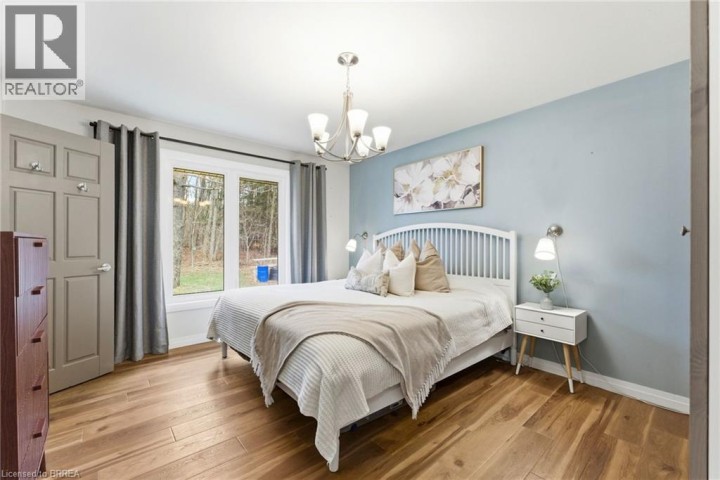 Photo 9 at 3 Mill Street, Burford, Brantford