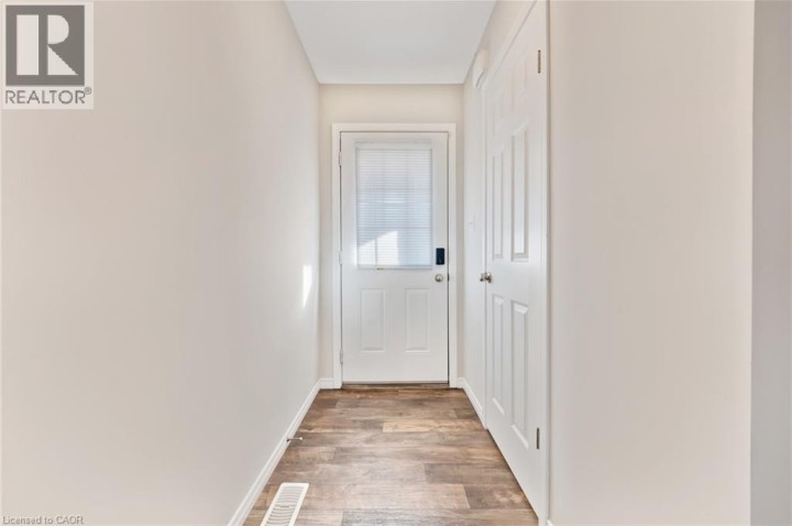 Photo 5 at 56 - 50 Pinnacle Drive, Pioneer Park / Doon / Wyldwoods, Kitchener