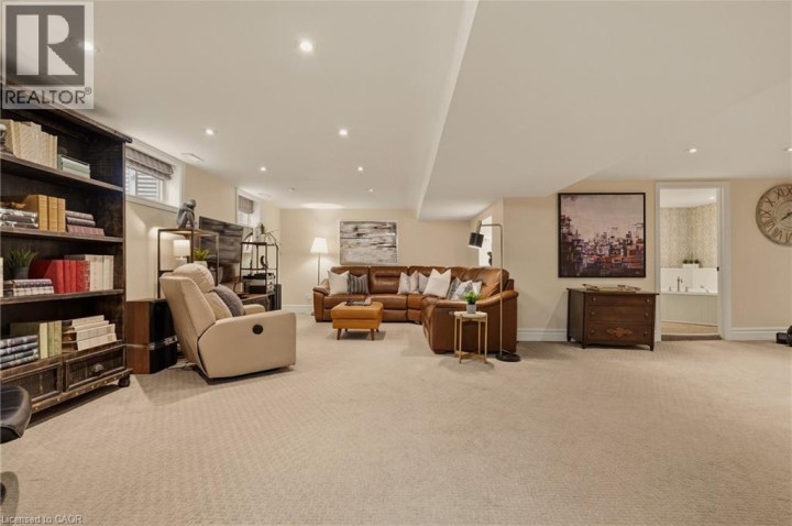 Photo 29 at 38 Parker Avenue, Oakhill / Clearview Ancaster Heights / Mohawk, Ancaster