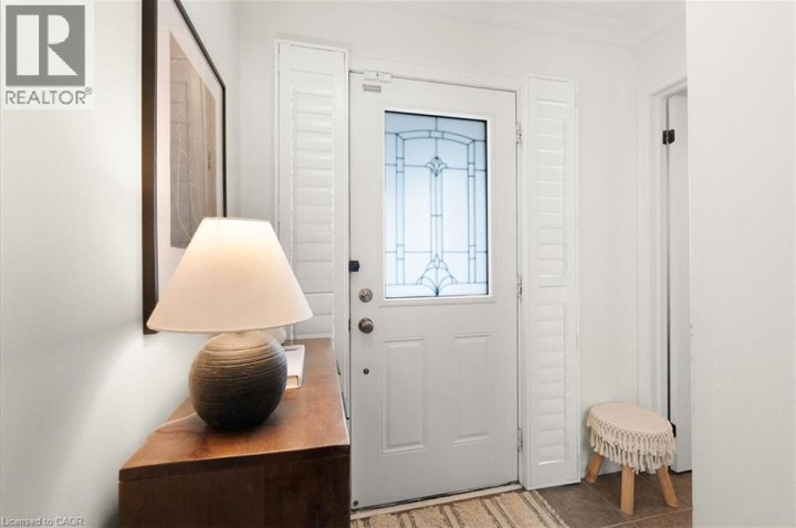 Photo 4 at 48 Manhattan Circle, Blackbridge / Fisher Mills / Glenchristie / Hagey / Silver Heights, Cambridge