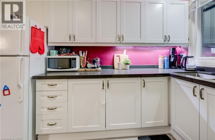 Photo 8 at 57 - 135 S Chalmers Street, Glenview, Lincoln, Oak, Cambridge