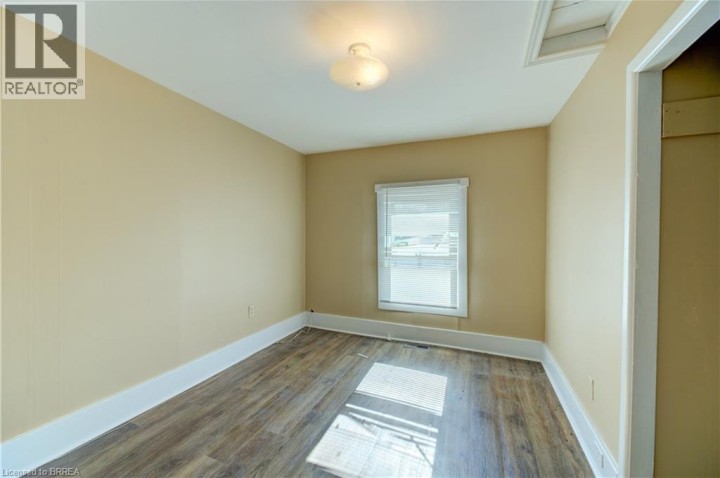 Photo 24 at 60 W Colborne Street, Old West Brant, Brantford