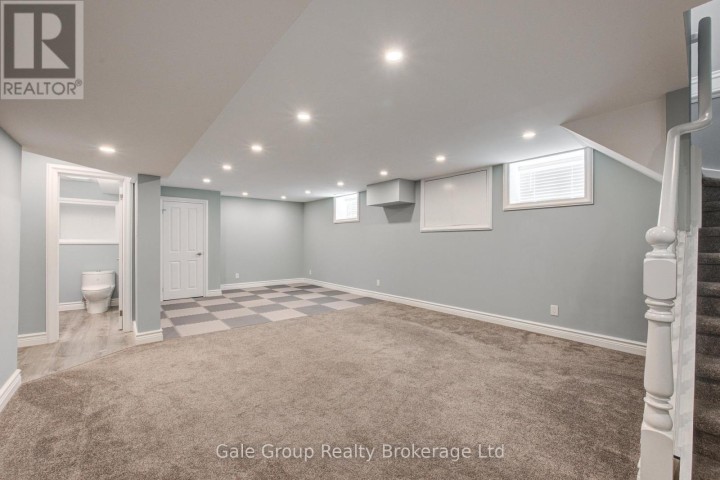 Photo 33 at 155 Vansittart Avenue, Woodstock - North, Woodstock
