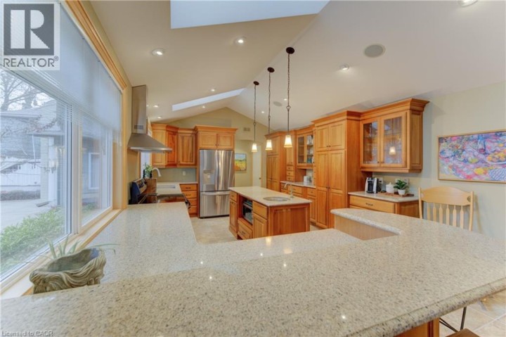 Photo 7 at 140 Aberdeen Road, Uptown Waterloo / Westmount, Kitchener