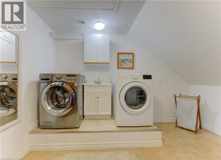 Photo 30 at 140 Aberdeen Road, Uptown Waterloo / Westmount, Kitchener