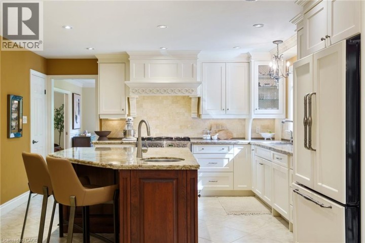 Photo 15 at 373 Brookview Court, Oakhill / Clearview Ancaster Heights / Mohawk, Ancaster