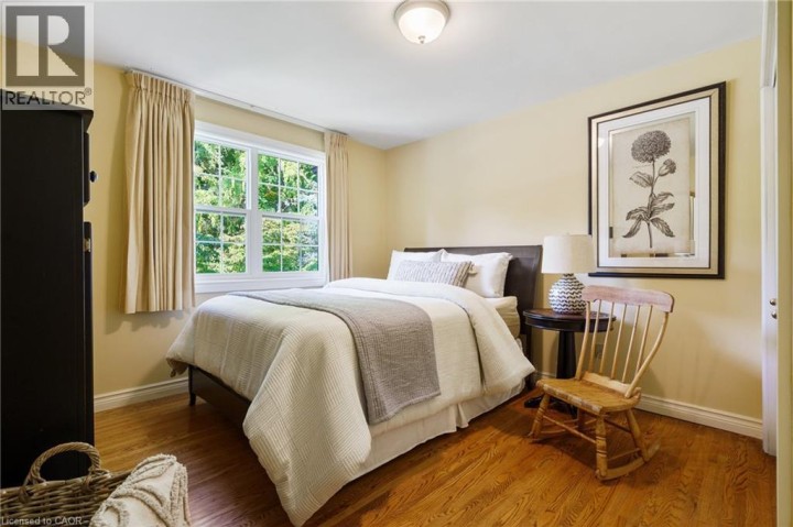 Photo 32 at 373 Brookview Court, Oakhill / Clearview Ancaster Heights / Mohawk, Ancaster