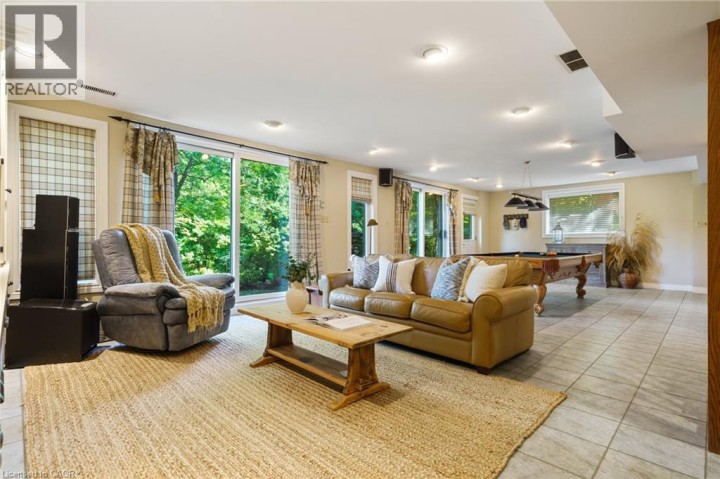 Photo 40 at 373 Brookview Court, Oakhill / Clearview Ancaster Heights / Mohawk, Ancaster