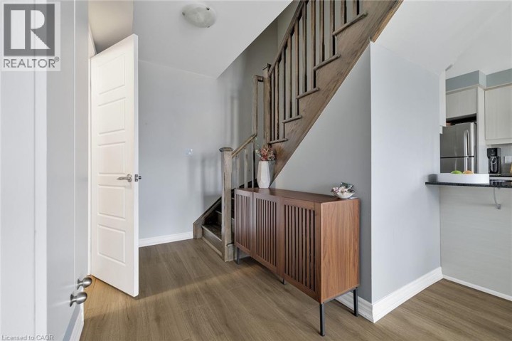 Photo 11 at 904 Apple Hill Lane, Trussler, Kitchener