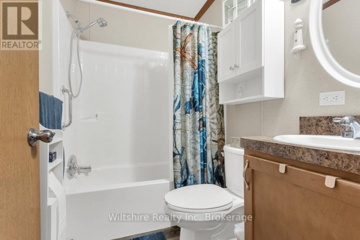 Photo 11 at 5W - 23 W North Street, Tillsonburg