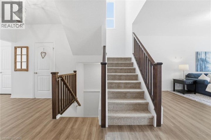 Photo 5 at 1 Bawcutt Crescent, Innerkip (Fair Grounds), Woodstock