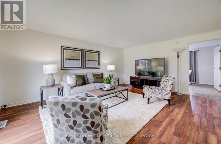 Photo 2 at 43 Ferguson Avenue, Cambridge