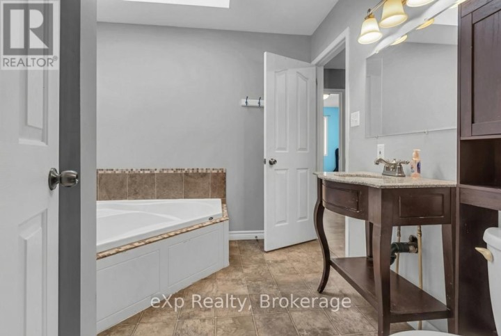 Photo 16 at 20 Trillium Drive, Tillsonburg