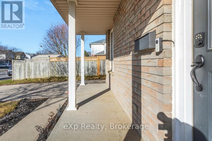 Photo 2 at 20 Trillium Drive, Tillsonburg