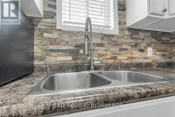 Photo 5 at 20 Trillium Drive, Tillsonburg