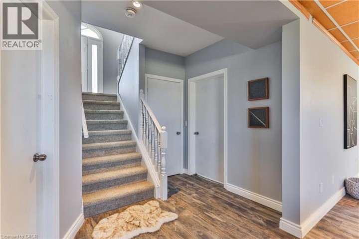 Photo 30 at 98 Thomas Avenue, Cainsville / Brookfield, Brantford