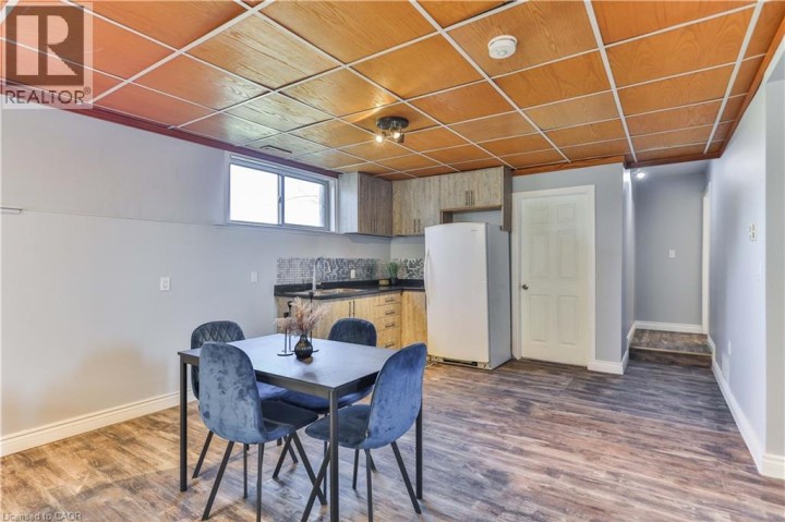 Photo 32 at 98 Thomas Avenue, Cainsville / Brookfield, Brantford