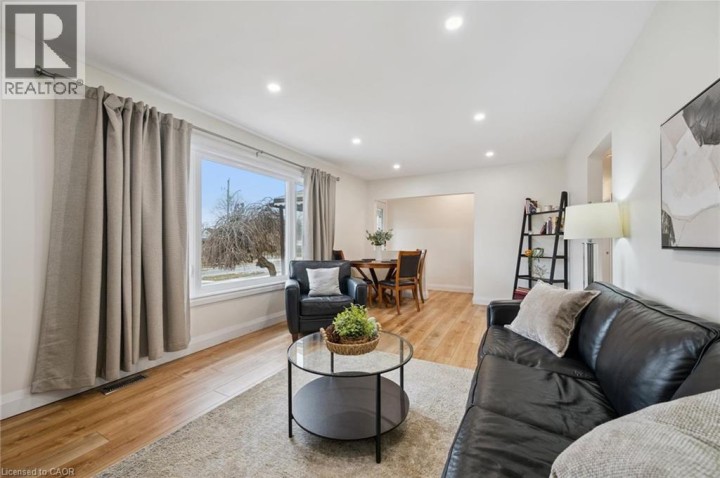 Photo 9 at 699 Frederick Street, Heritage Park / Rosemount, Kitchener