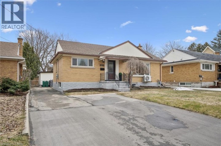 Photo 3 at 699 Frederick Street, Heritage Park / Rosemount, Kitchener