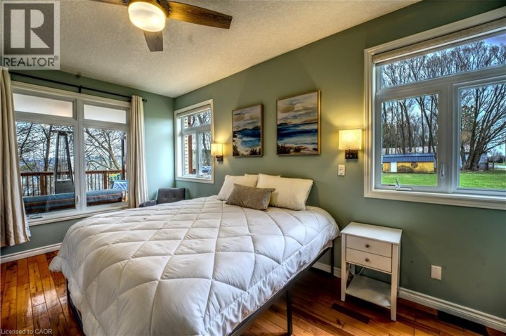 Photo 27 at 31 Chapel Street, Vienna