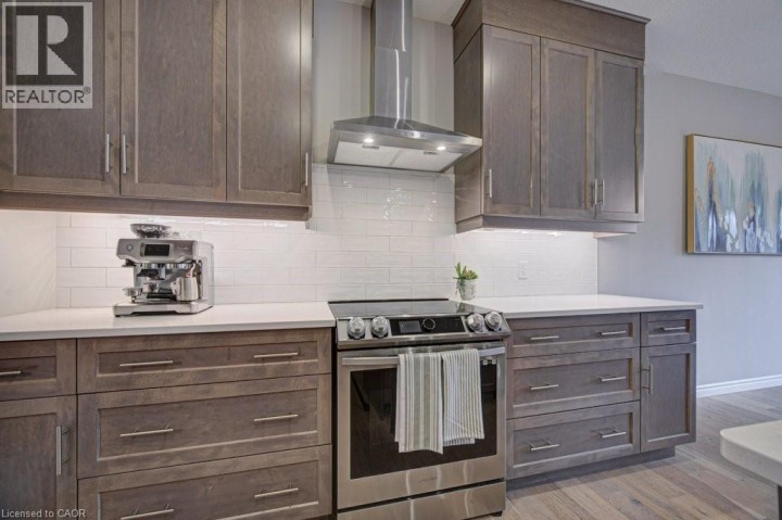 Photo 19 at 15 Matheson Crescent, Innerkip, Woodstock