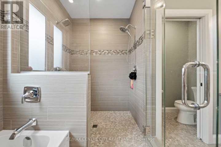 Photo 21 at 21 Belmont Avenue, Tillsonburg