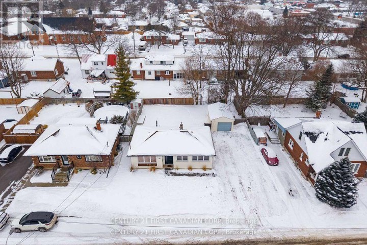 Photo 13 at 21 Beverly Road, Brantford