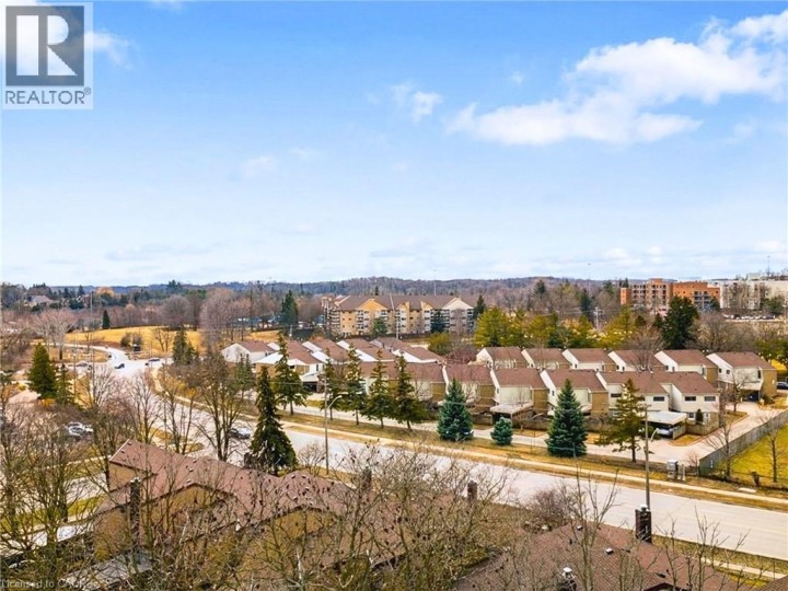 Photo 21 at 3 - 28 Underhill Crescent, Chicopee / Freeport, Kitchener