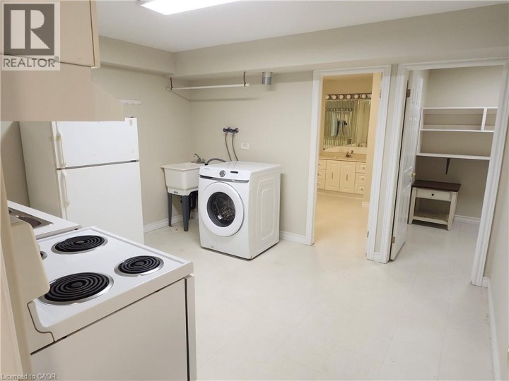 Photo 21 at 2 - 810 Golf Links Road, Meadowlands, Ancaster