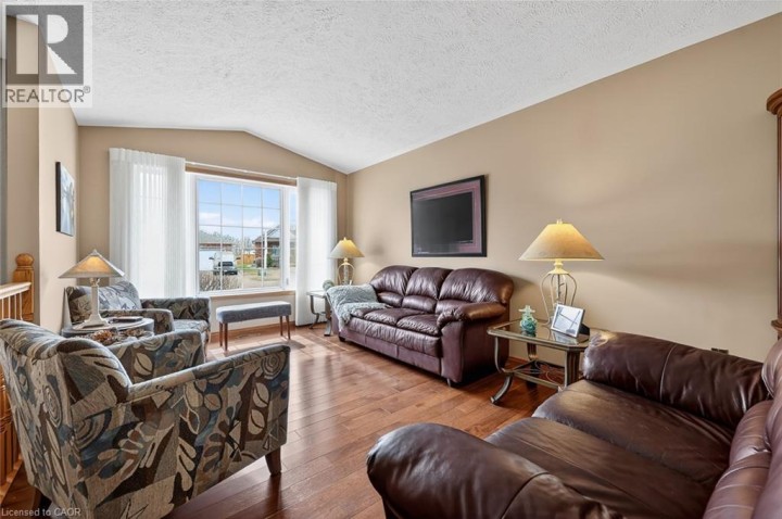 Photo 8 at 11 McCreery Road, Ingersoll - North, Ingersoll