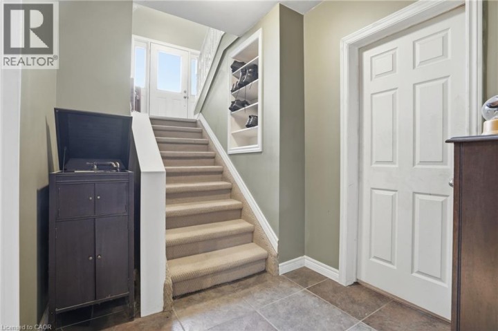 Photo 17 at 9 Pace Avenue, Cainsville / Brookfield, Brantford