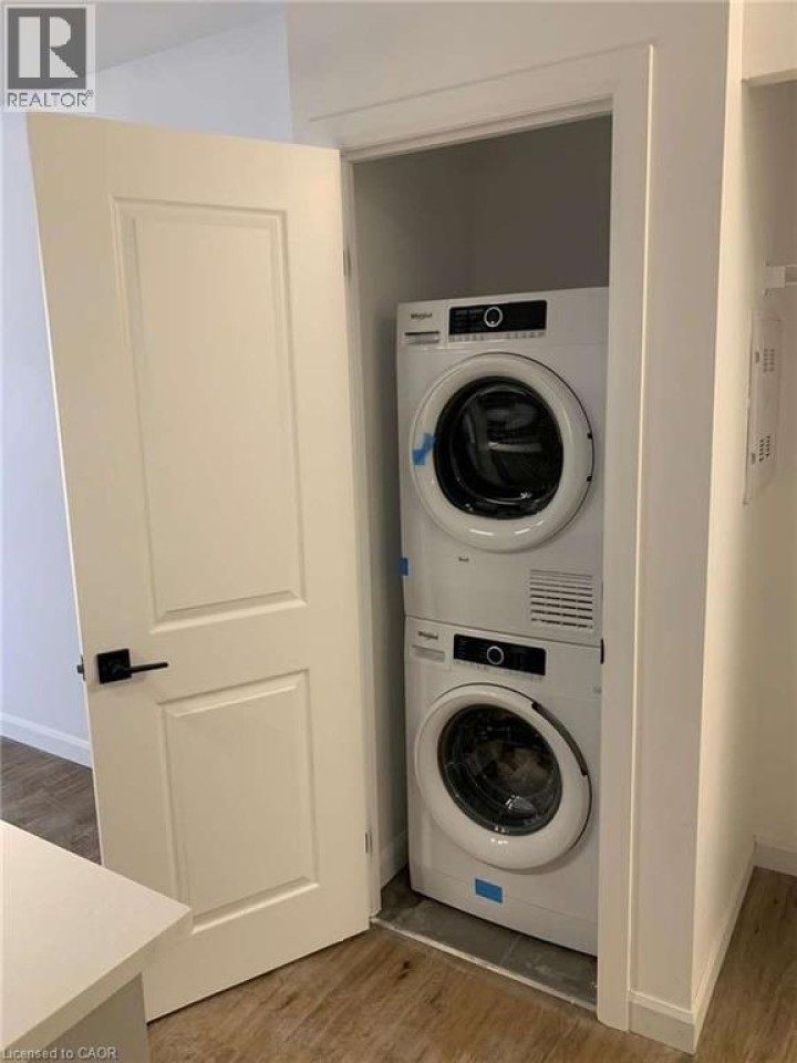 Photo 18 at 704 - 7 Erie Avenue, D’aubigny / Evergreen, Brantford