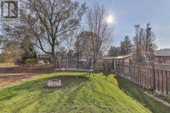 Photo 48 at 8 Charles Court, Port Burwell, Bayham