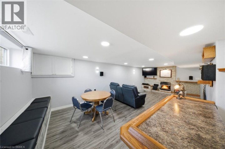 Photo 27 at 136 Woodlawn Avenue, Woodlawn, Brantford