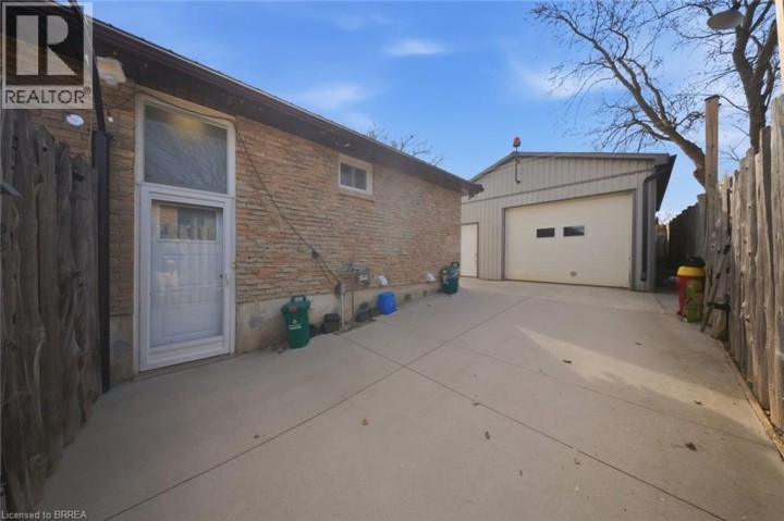 Photo 34 at 136 Woodlawn Avenue, Woodlawn, Brantford