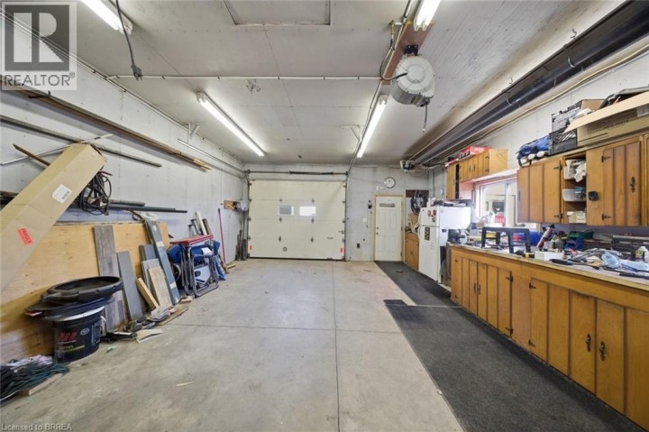 Photo 39 at 136 Woodlawn Avenue, Woodlawn, Brantford