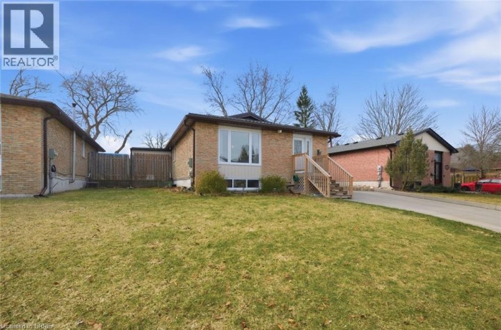 Photo 7 at 136 Woodlawn Avenue, Woodlawn, Brantford