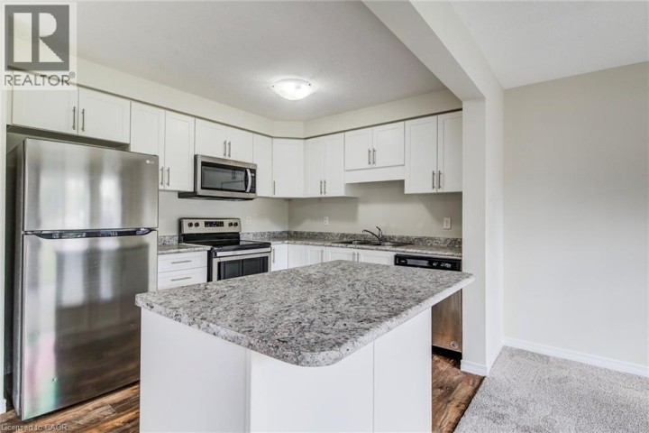 Photo 14 at 40 - 50 Pinnacle Drive, Pioneer Park / Doon / Wyldwoods, Kitchener