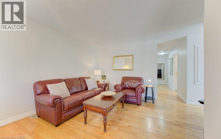 Photo 14 at 190 Natchez Road, Stanley Park / Centreville, Kitchener