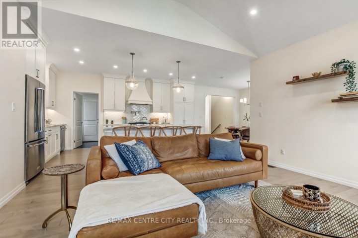 Photo 16 at 8 Redhaven Lane, St. Thomas