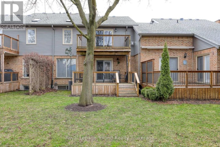 Photo 31 at 637 Lansdowne Avenue, Woodstock - North, Woodstock
