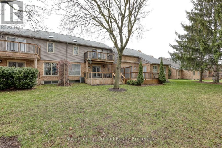 Photo 33 at 637 Lansdowne Avenue, Woodstock - North, Woodstock