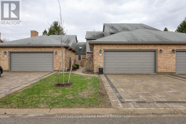 Photo 37 at 637 Lansdowne Avenue, Woodstock - North, Woodstock