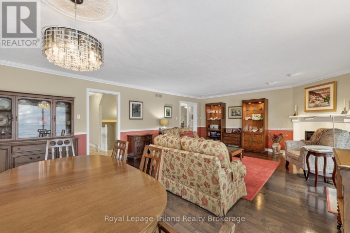 Photo 8 at 637 Lansdowne Avenue, Woodstock - North, Woodstock