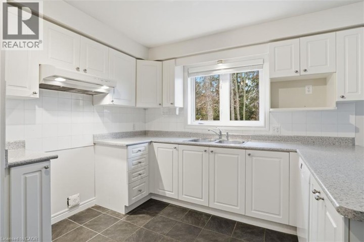 Photo 14 at 65 E Jerseyville Road, Sulphur Springs, Ancaster