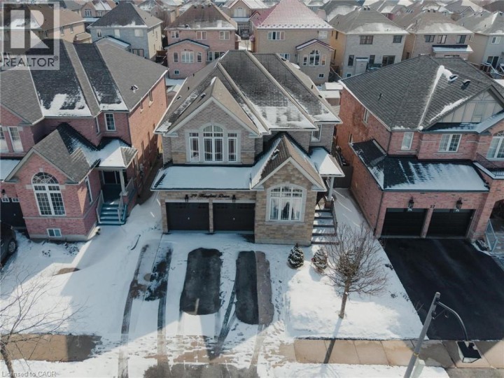 Photo 3 at 29 Hansford Drive, Cainsville / Brookfield, Brantford