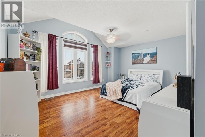 Photo 27 at 29 Hansford Drive, Cainsville / Brookfield, Brantford